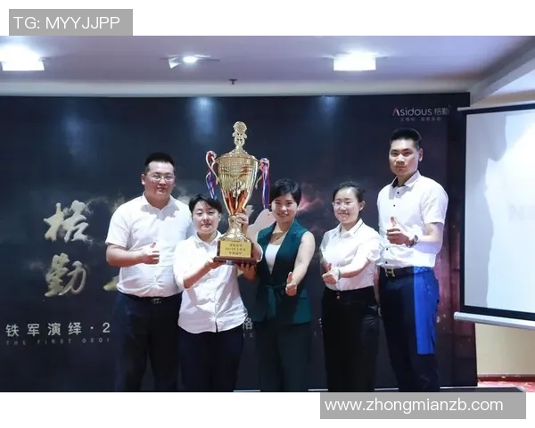 偏颌足球明星的奋斗历程与不屈精神展现了运动员的无限魅力与坚持信念 偏颌足球明星的奋斗历程与不屈精神展现了运动员的无限魅力与坚持信念