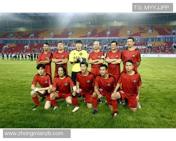 贵州香港足球明星队携手共创足球梦想推动两地文化交流与合作新篇章 贵州香港足球明星队携手共创足球梦想推动两地文化交流与合作新篇章